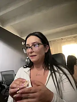 Kloe Novoa online show from 01/06/26, 01:26