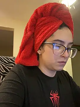 Kloe Novoa online show from 04/20/26, 01:03