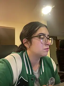 Kloe Novoa online show from 04/21/26, 12:33