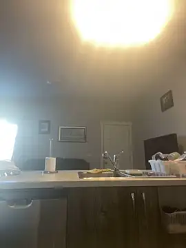 Snapshot of Ltbustybunny7 chatting on 10/25/25, 03:40 Ltbustybunny7 online show from 10/25/25, 03:40