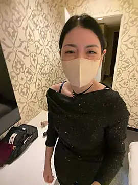 akimix xoxo online show from 04/15/26, 12:12