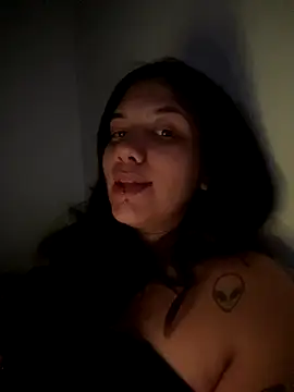 Hannahinfame online show from 11/05/25, 04:56