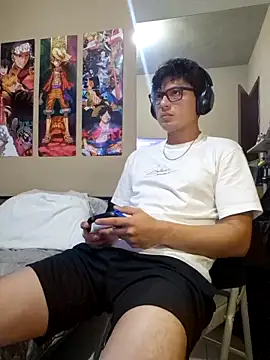 Ais B10 online show from 10/27/25, 05:33