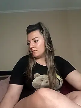 Gabrielaalialiali online show from 04/16/26, 07:42