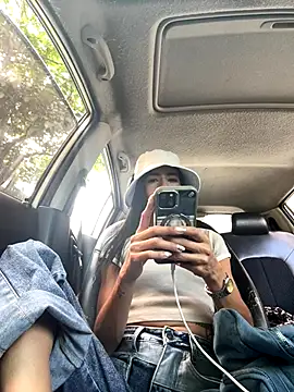 phenixpink22 online show from 11/06/25, 05:58