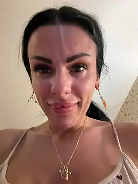 EmmaVayne online show from 03/02/26, 05:08