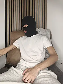 findomhot online show from 11/26/25, 12:17