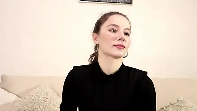 Petalwren online show from 12/15/25, 11:36