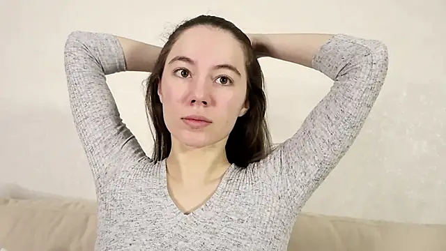 Petalwren online show from 12/16/25, 11:26