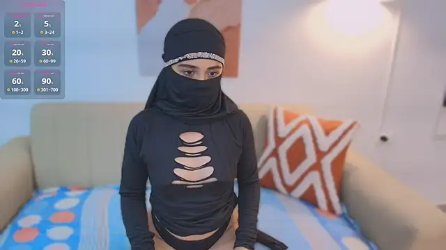 Lailaa lush online show from 11/18/25, 07:02