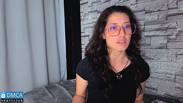 eva delight  online show from 02/14/26, 03:03