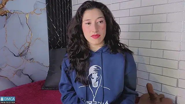 eva delight  online show from 04/07/26, 12:05