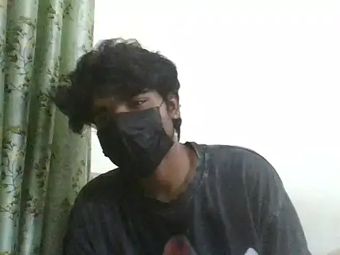 Snapshot of kriZ08 chatting on 05/29/26, 03:54 kriZ08 online show from 05/29/26, 03:54