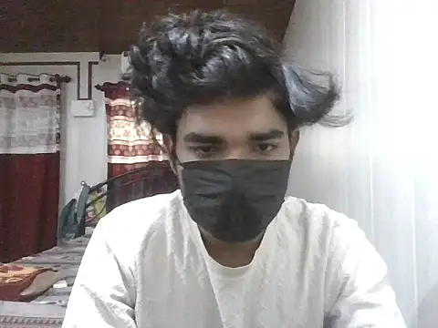 Snapshot of kriZ08 chatting on 06/17/26, 09:45 kriZ08 online show from 06/17/26, 09:45
