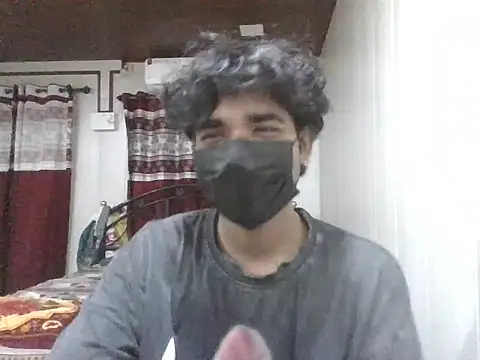 Snapshot of kriZ08 chatting on 06/21/26, 05:59 kriZ08 online show from 06/21/26, 05:59