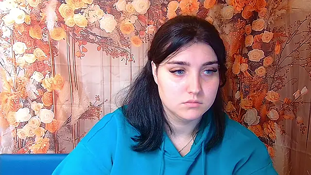 Snapshot of ScarletCargo chatting on 11/09/25, 05:44 ScarletCargo online show from 11/09/25, 05:44