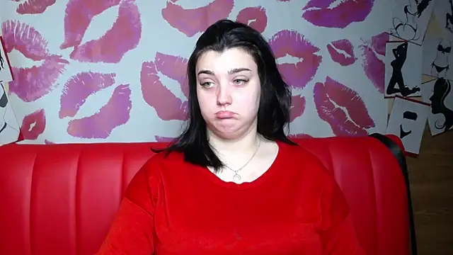 Snapshot of ScarletCargo chatting on 11/21/25, 06:12 ScarletCargo online show from 11/21/25, 06:12