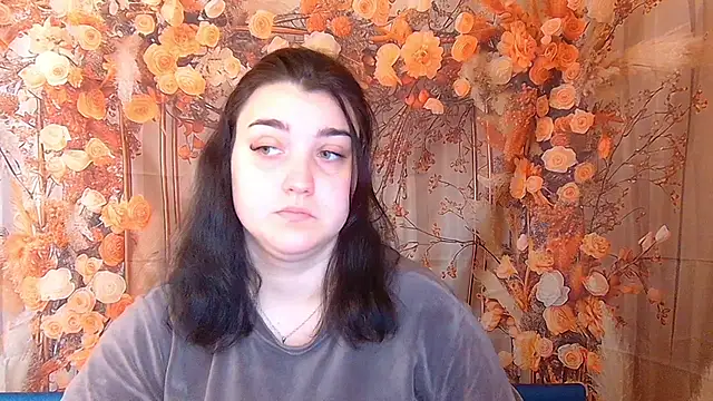 Snapshot of ScarletCargo chatting on 11/27/25, 06:04 ScarletCargo online show from 11/27/25, 06:04