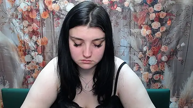 Snapshot of ScarletCargo chatting on 02/04/26, 06:08 ScarletCargo online show from 02/04/26, 06:08