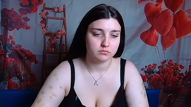 Snapshot of ScarletCargo chatting on 02/17/26, 12:34 ScarletCargo online show from 02/17/26, 12:34