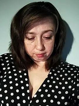 MaryKiki5619 online show from 06/26/26, 07:29