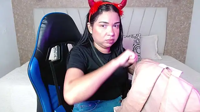 AliceSmity  online show from 01/15/26, 11:15