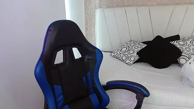 AliceSmity  online show from 02/07/26, 12:20