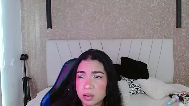 AliceSmity  online show from 02/21/26, 11:55