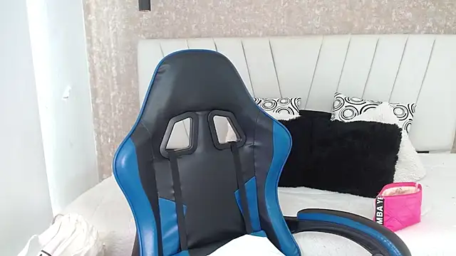 AliceSmity  online show from 03/27/26, 01:55