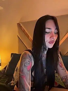 NinaHex online show from 01/19/26, 02:21