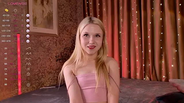 VivieSunn online show from 03/04/26, 04:13