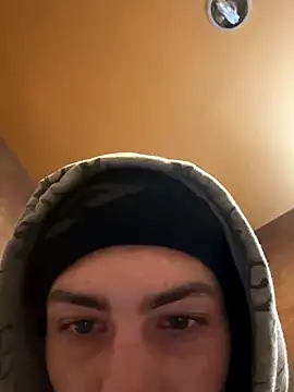 slimshadypt2 online show from 11/12/25, 03:12