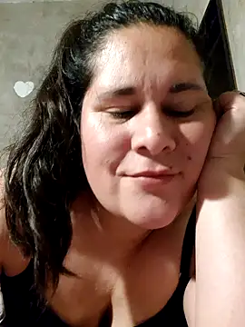 Snapshot of Clara_Arg chatting on 11/09/25, 03:05 Clara Arg online show from 11/09/25, 03:05
