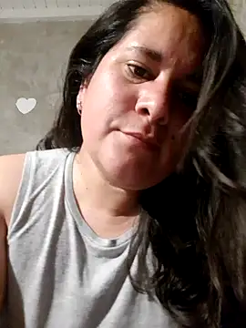 Snapshot of Clara_Arg chatting on 11/29/25, 02:58 Clara Arg online show from 11/29/25, 02:58