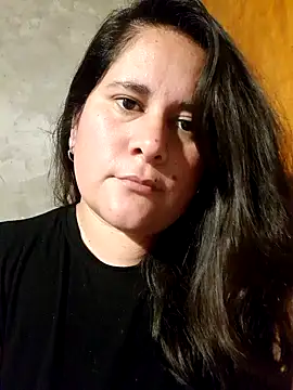 Snapshot of Clara_Arg chatting on 12/01/25, 12:04 Clara Arg online show from 12/01/25, 12:04