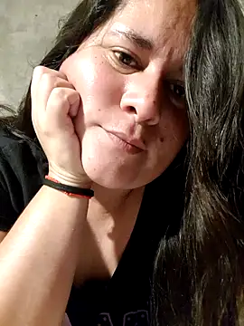 Snapshot of Clara_Arg chatting on 12/02/25, 01:55 Clara Arg online show from 12/02/25, 01:55
