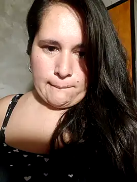 Snapshot of Clara_Arg chatting on 01/08/26, 02:14 Clara Arg online show from 01/08/26, 02:14