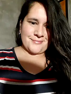 Snapshot of Clara_Arg chatting on 01/10/26, 01:51 Clara Arg online show from 01/10/26, 01:51