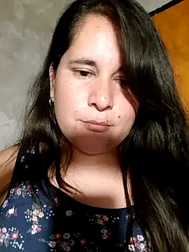 Snapshot of Clara_Arg chatting on 01/16/26, 02:04 Clara Arg online show from 01/16/26, 02:04