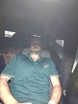 Snapshot of Fuckboyguyman chatting on 10/26/25, 08:15 Fuckboyguyman online show from 10/26/25, 08:15