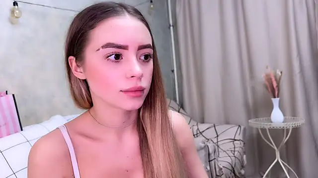 Snapshot of stellarblush chatting on 11/05/25, 08:20 stellarblush online show from 11/05/25, 08:20