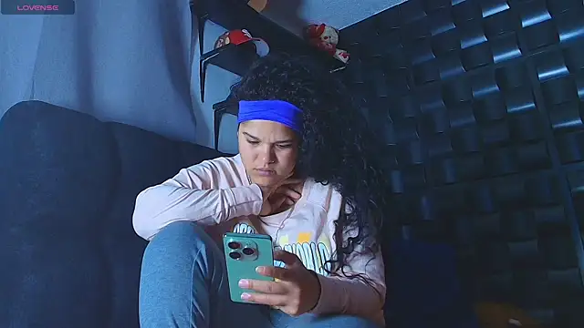 Kesha rosse  online show from 01/09/26, 09:45