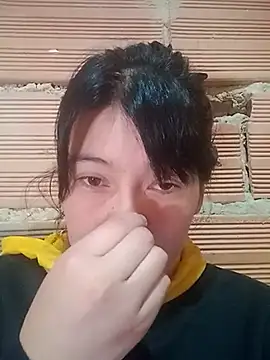 Angeline Thompson online show from 11/08/25, 03:01