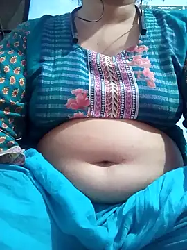 Naughty Mow online show from 11/20/25, 03:39