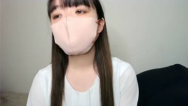 yua chan00 online show from 11/03/25, 11:22