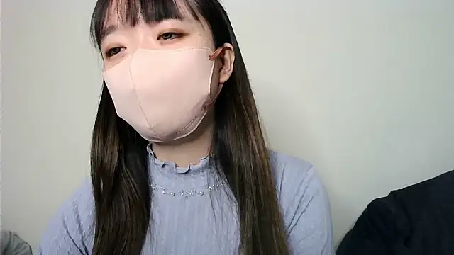 yua chan00 online show from 11/14/25, 03:22