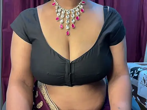 Ritika janu online show from 04/27/26, 06:17