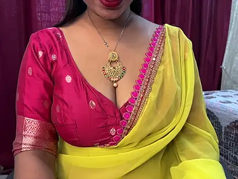 Snapshot of Ritika_janu chatting on 06/22/26, 04:42 Ritika janu online show from 06/22/26, 04:42