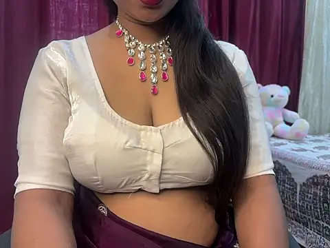 Snapshot of Ritika_janu chatting on 06/25/26, 05:12 Ritika janu online show from 06/25/26, 05:12