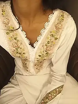 Snapshot of Marathi_Queen1 chatting on 06/24/26, 12:04 Marathi Queen1 online show from 06/24/26, 12:04
